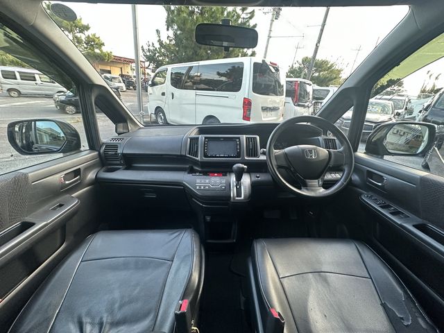 Honda e 2011-06 20071-5