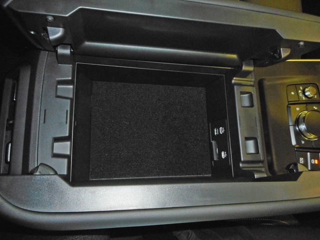 Mazda CX-60 2023-04 19835-15