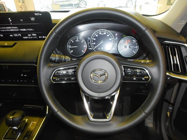 Mazda CX-60 2023-04 19835-17