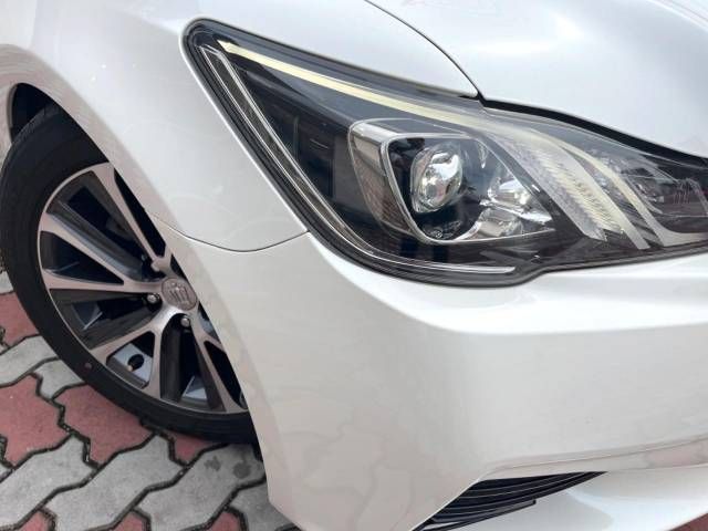 Toyota CROWN SEDAN 2017-10 11417-12