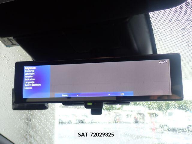Nissan AURA 2023-01 261529-17