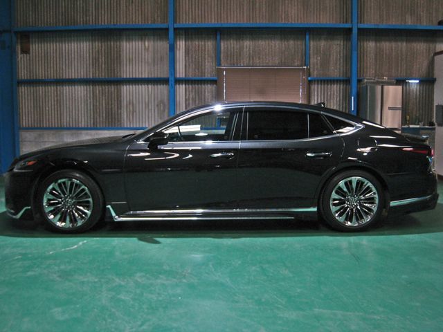 Lexus LS 2018-01 2845-6