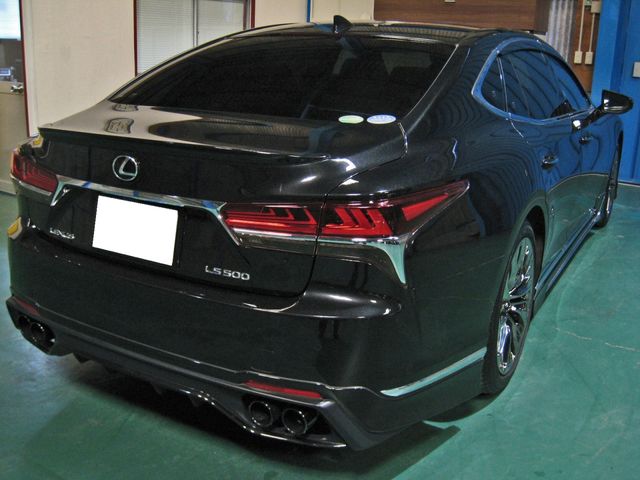 Lexus LS 2018-01 2845-3