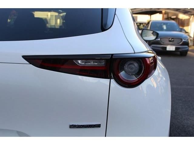 Mazda CX-30 2020-03 182660-10