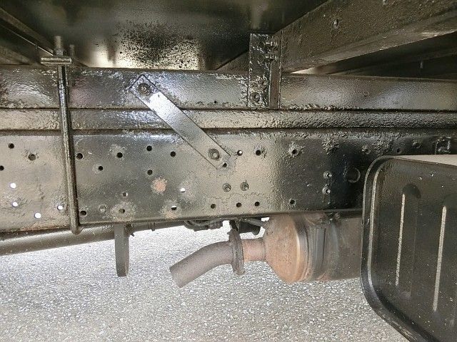 Toyota DYNA TRUCK 2013-11 13752-16