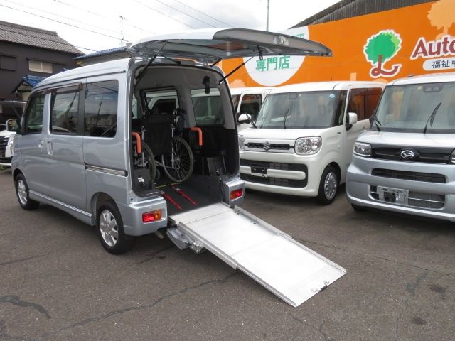 Daihatsu ATRAI WAGON 2018-07 22353-1