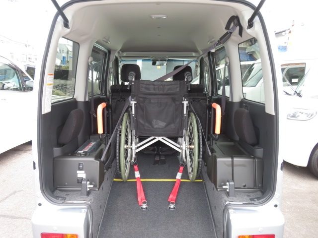 Daihatsu ATRAI WAGON 2018-07 22353-3