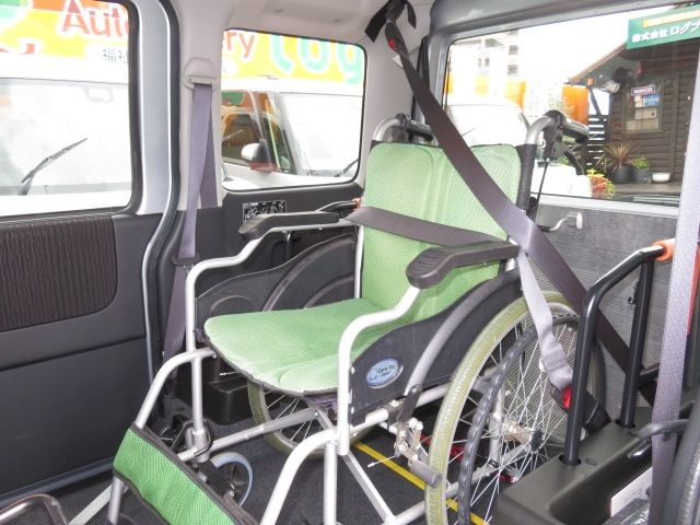 Daihatsu ATRAI WAGON 2018-07 22353-8
