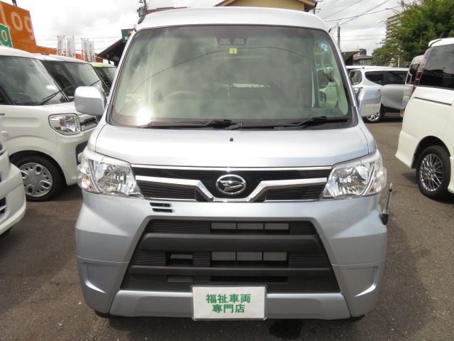 Daihatsu ATRAI WAGON 2018-07 22353-25