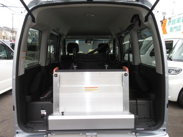 Daihatsu ATRAI WAGON 2018-07 22353-11