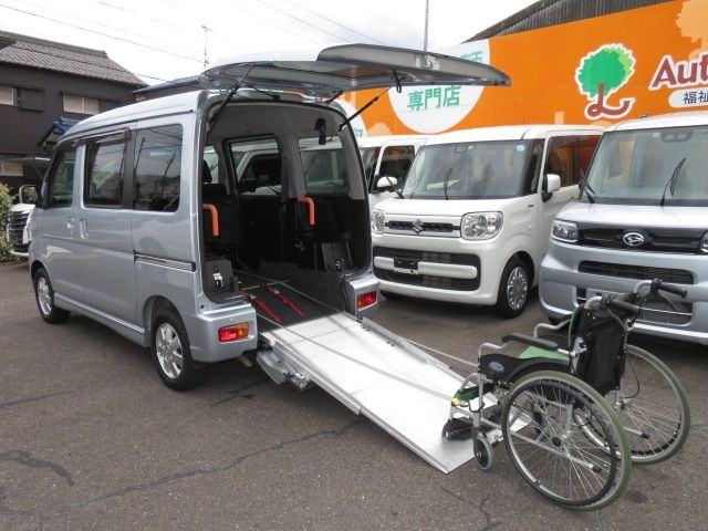 Daihatsu ATRAI WAGON 2018-07 22353-0