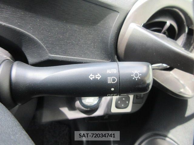 Toyota AQUA 2015-02 260720-23
