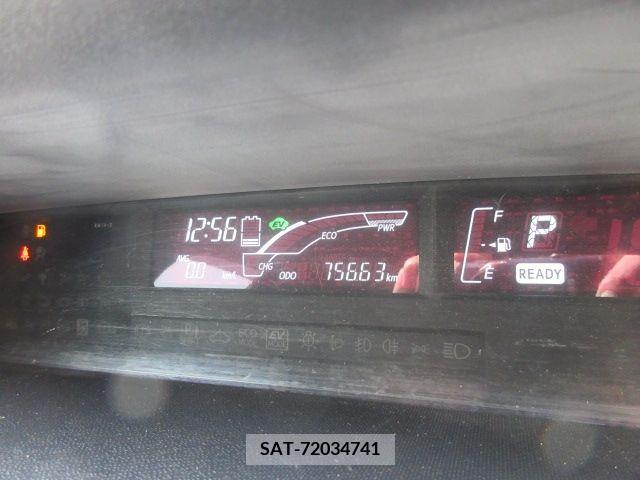 Toyota AQUA 2015-02 260720-27