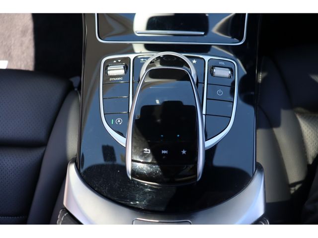 Mercedes Benz C-CLASS 2018-01 4213-13