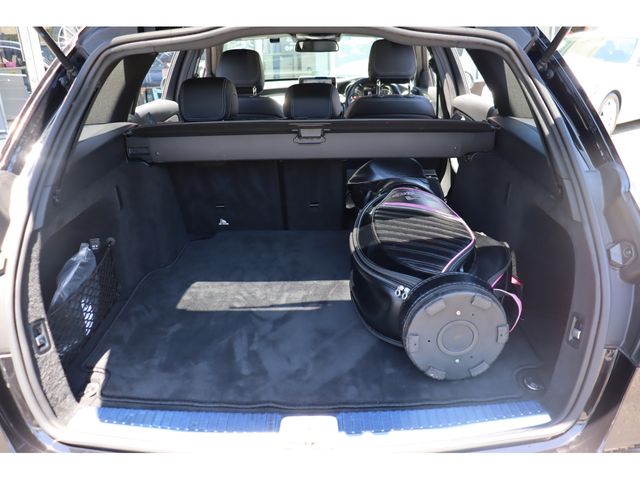 Mercedes Benz C-CLASS 2018-01 4213-24