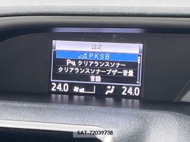 Toyota VOXY 2019-06 379636-7