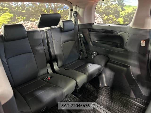 Toyota ALPHARD 2020-06 299607-10