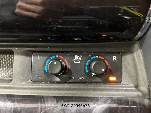 Toyota ALPHARD 2020-06 299607-6
