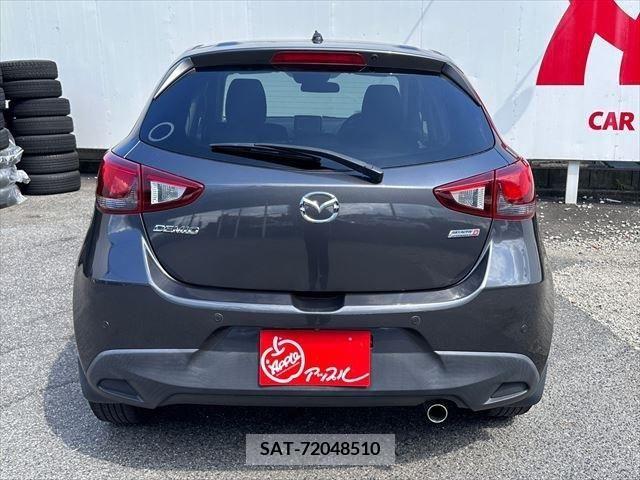 Mazda DEMIO 2015-12 390494-17