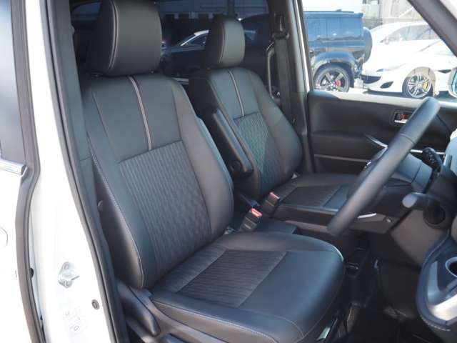 Toyota NOAH 2022-09 185158-9