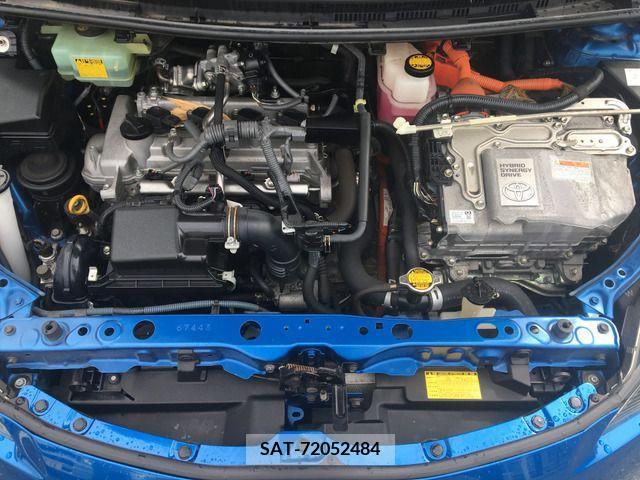 Toyota AQUA 2014-02 325938-9