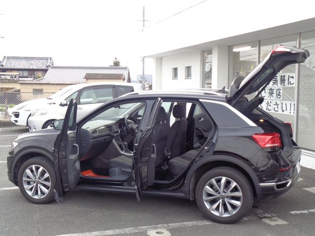 VolksWagen T-ROC 2021-12 183874-25