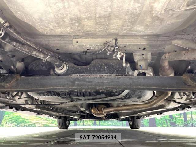 Suzuki SPACIA 2020-04 330696-19