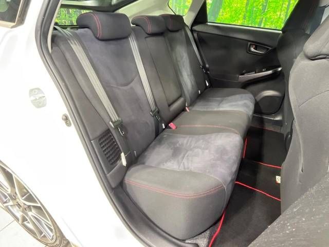 Toyota PRIUS 2012-06 28756-9
