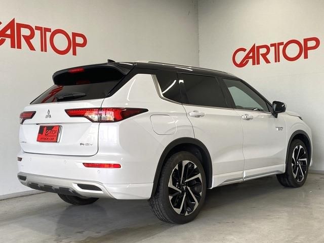 Mitsubishi OUTLANDER PHEV 2022-02 16032-2