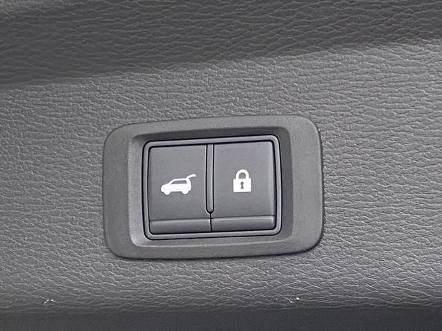 Mitsubishi OUTLANDER PHEV 2022-02 16032-15