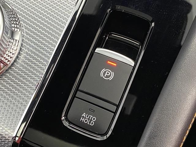 Mitsubishi OUTLANDER PHEV 2022-02 16032-25