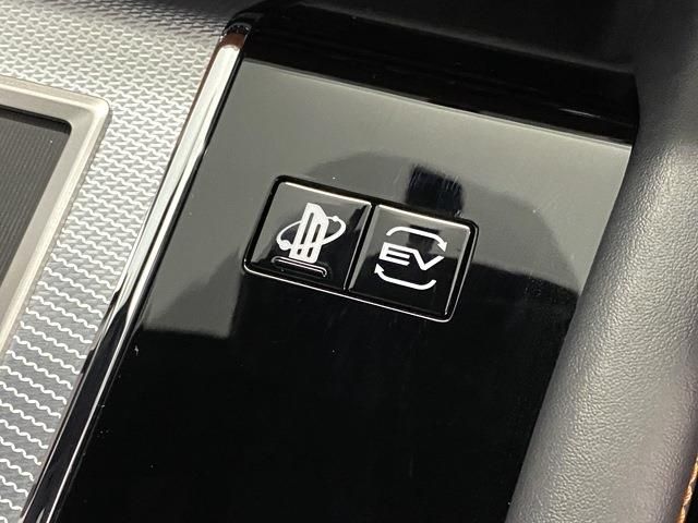 Mitsubishi OUTLANDER PHEV 2022-02 16032-21