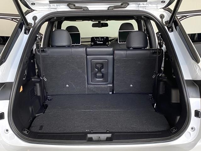 Mitsubishi OUTLANDER PHEV 2022-02 16032-13