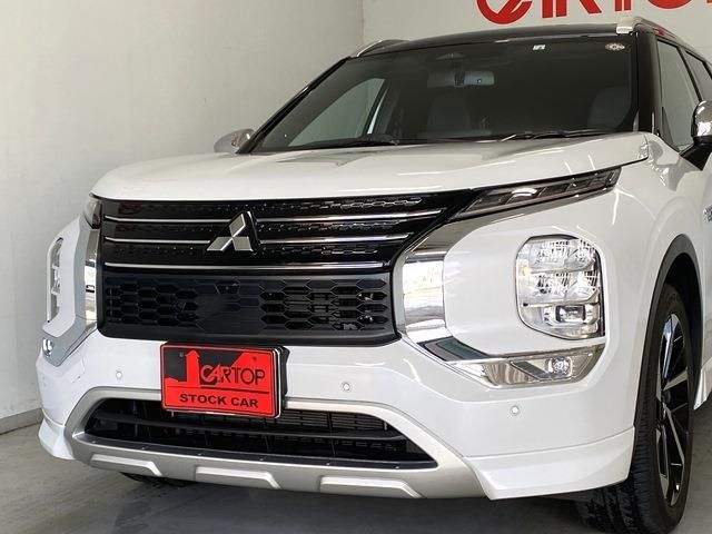 Mitsubishi OUTLANDER PHEV 2022-02 16032-9
