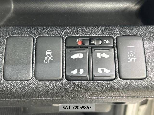 Honda STEP WGN 2012-08 368835-4