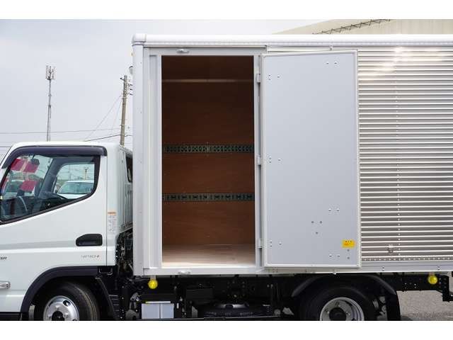 Mitsubishi CANTER 2023-01 4615-14