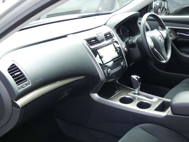 Nissan TEANA 2016-01 10871-9