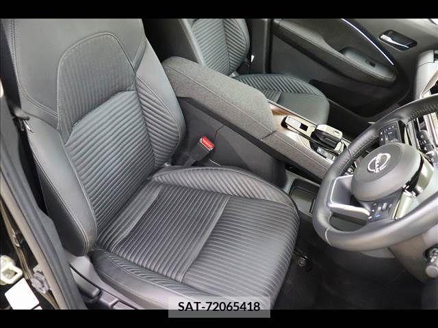 Nissan AURA 2023-01 356680-10