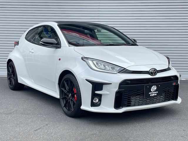Toyota YARIS 2020-11 182146-20