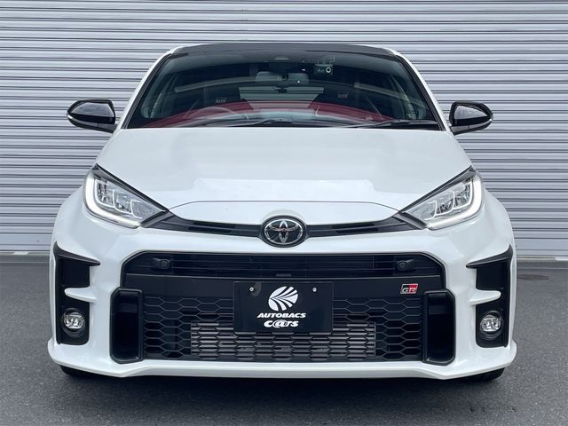 Toyota YARIS 2020-11 182146-19