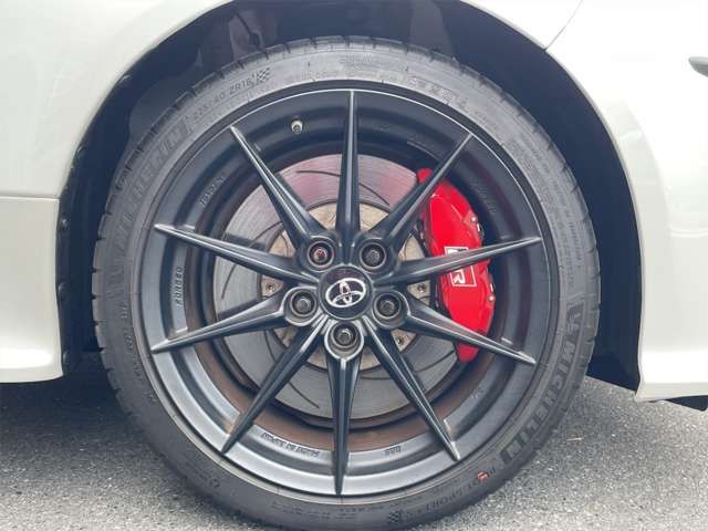 Toyota YARIS 2020-11 182146-12