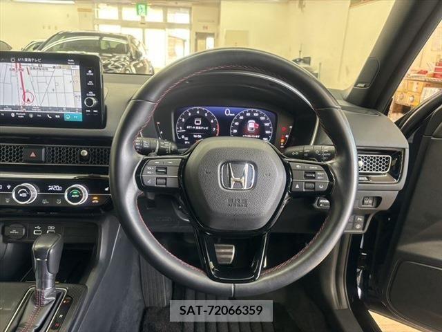 Honda CIVIC 2022-01 302707-13