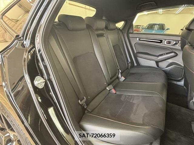 Honda CIVIC 2022-01 302707-11