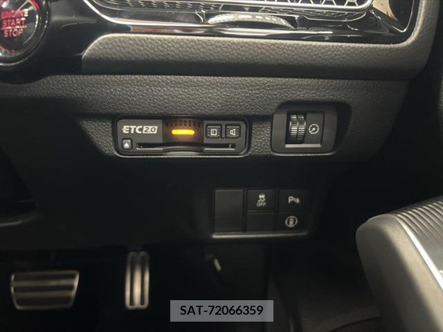 Honda CIVIC 2022-01 302707-4