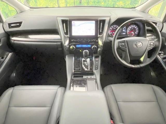 Toyota ALPHARD 2022-08 186172-1