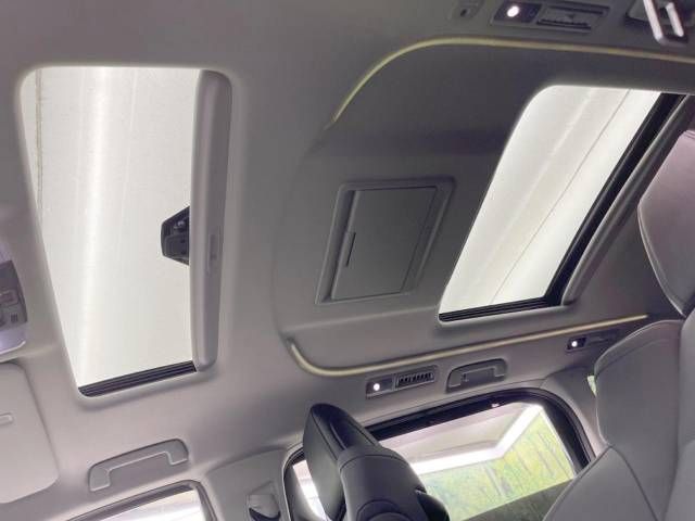 Toyota ALPHARD 2022-08 186172-2