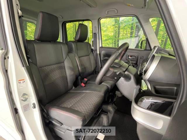 Suzuki SPACIA 2019-07 378279-8