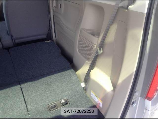 Honda N BOX 2019-11 352251-14