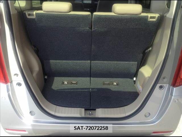 Honda N BOX 2019-11 352251-9