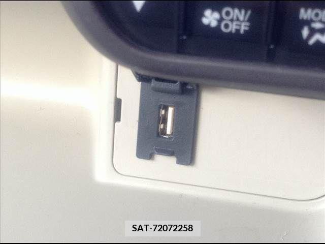 Honda N BOX 2019-11 352251-28